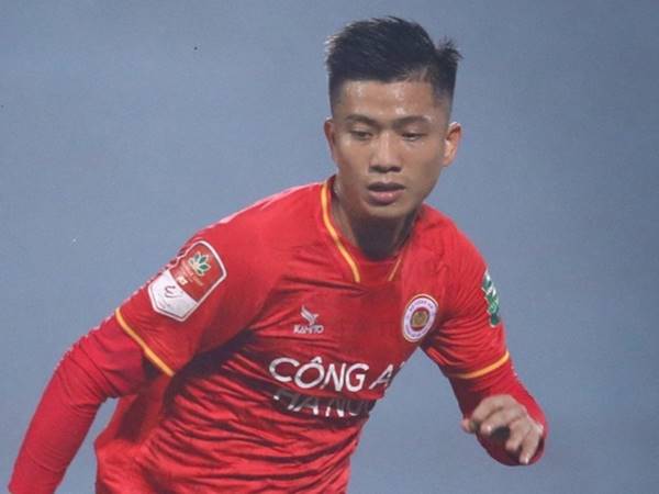 Bóng đá Việt Nam ngày 4/4: Phan Văn Đức nghỉ thi đấu 9 tháng