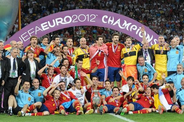 Tây Ban Nha vô địch Euro 2012