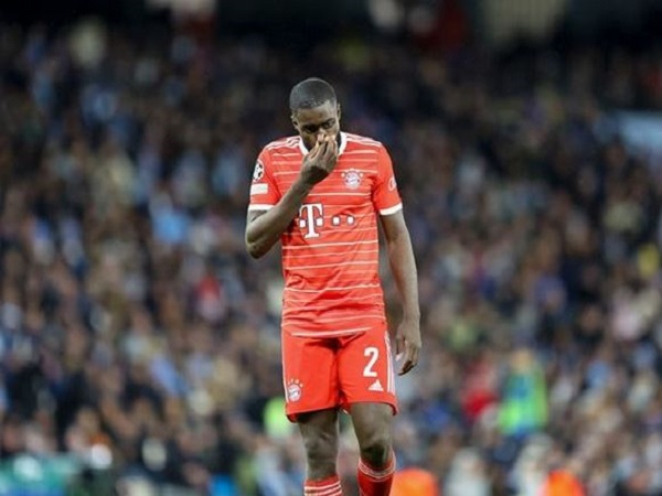 Số áo Upamecano tại Bayern Munich